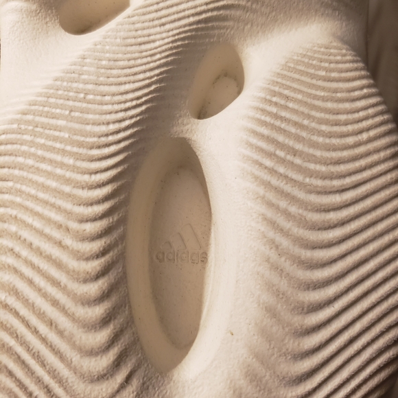 adidas  Yeezy Foam Runner  Sand /Cream No Box - Picture 5 of 6